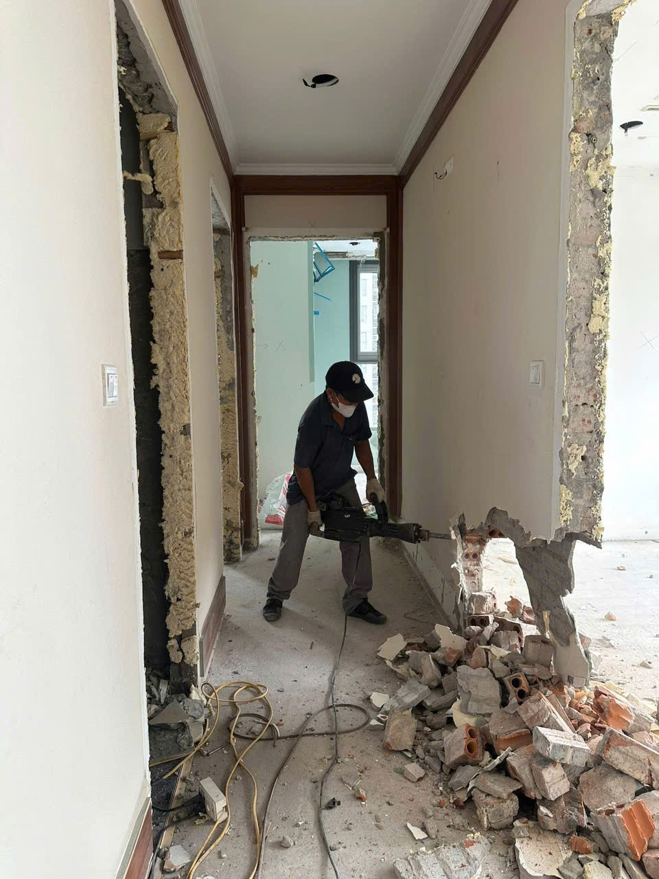 Hoàn trả mặt bằng